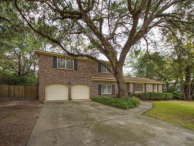 2341 Wofford Road Charleston, SC 29414 - Photo 3 of 44 E30B463A-9C35-4294-A9F5-00E71D751726