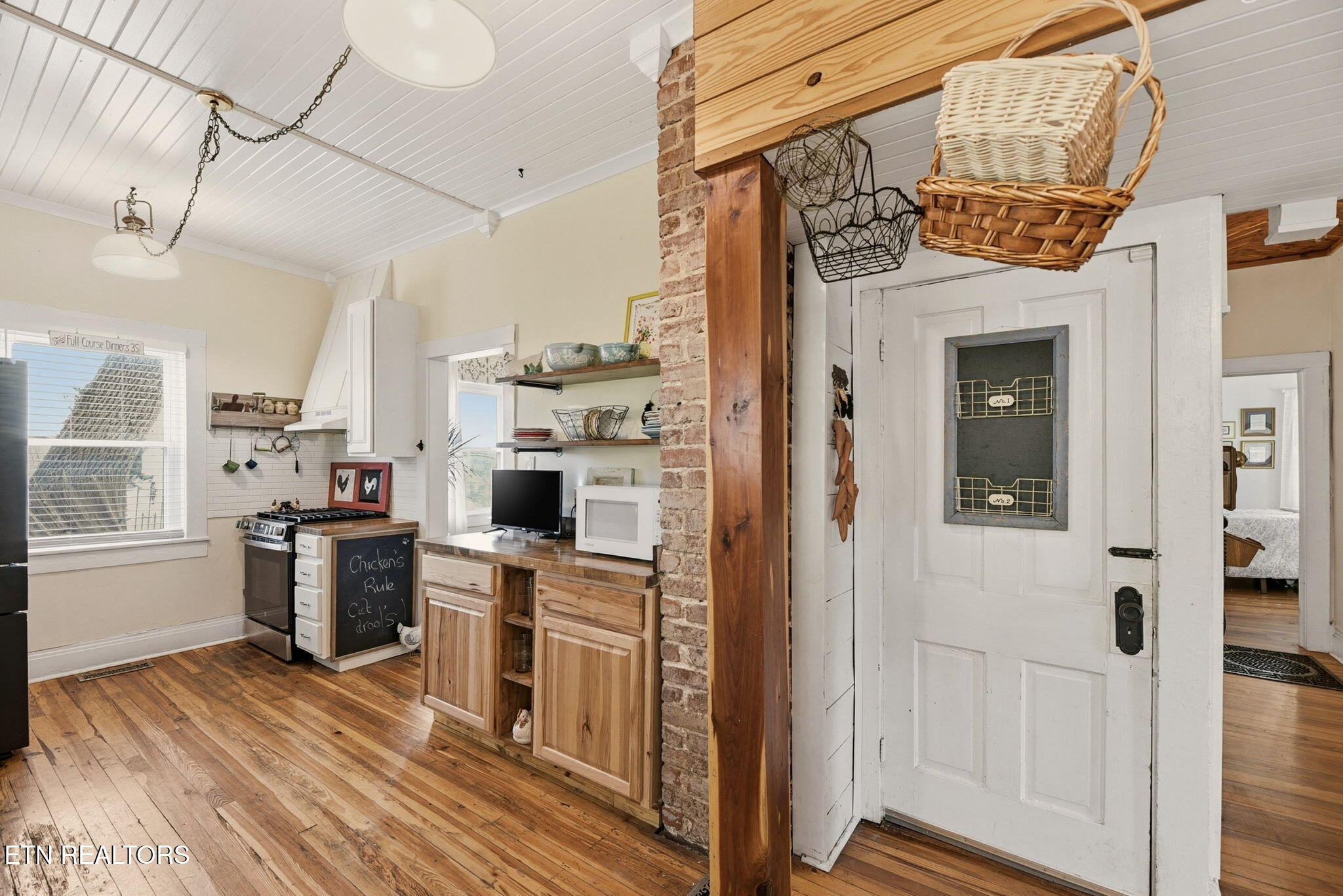 971 Maple Street Alcoa, TN 37701 - Photo 13 of 45 12 - Kitchen
