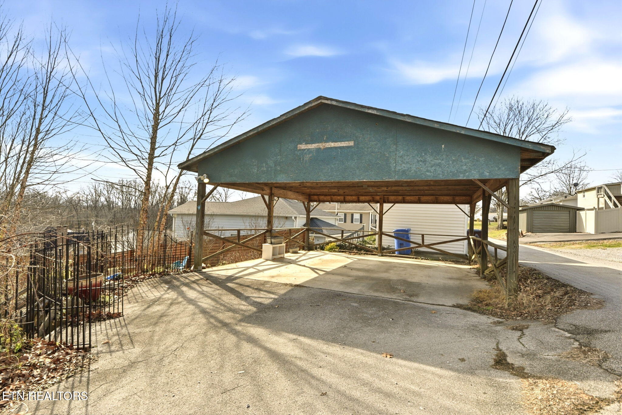 971 Maple Street Alcoa, TN 37701 - Photo 40 of 45 37 - Covered Parking