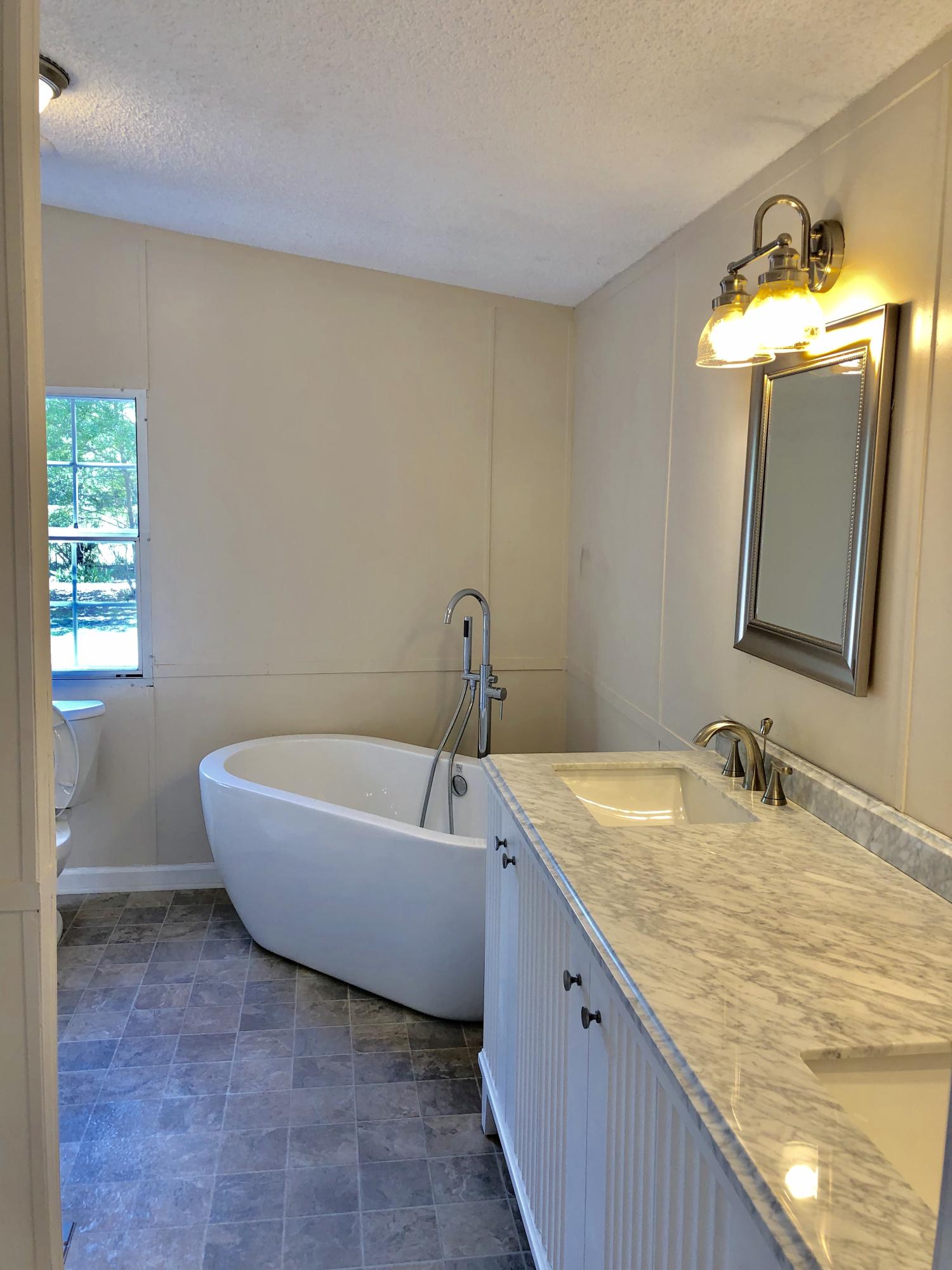 7725 Pleasant Grove Road Round O, SC 29474 - Photo 17 of 36 Large Tub