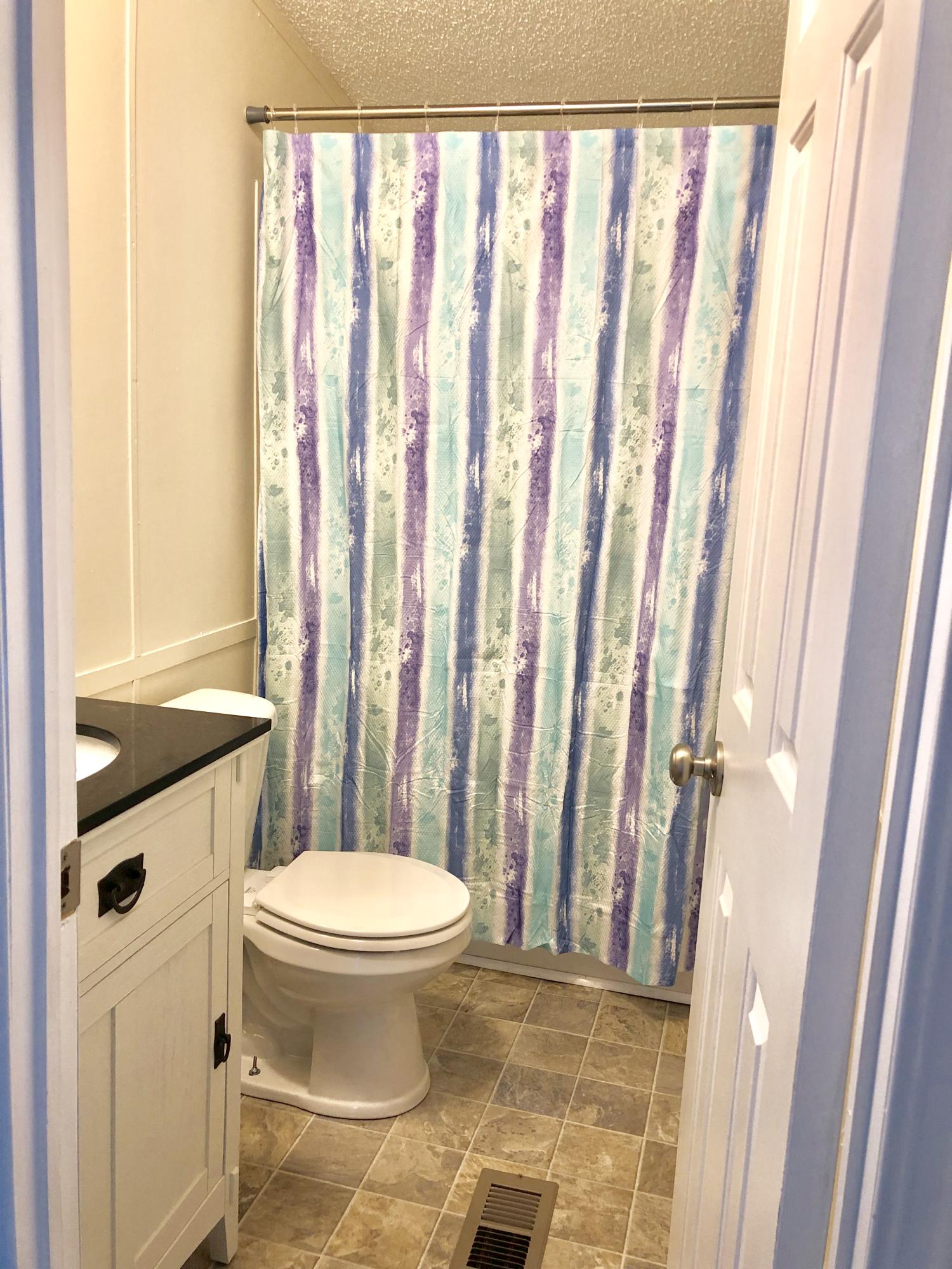 7725 Pleasant Grove Road Round O, SC 29474 - Photo 25 of 36 Secondary Bathroom