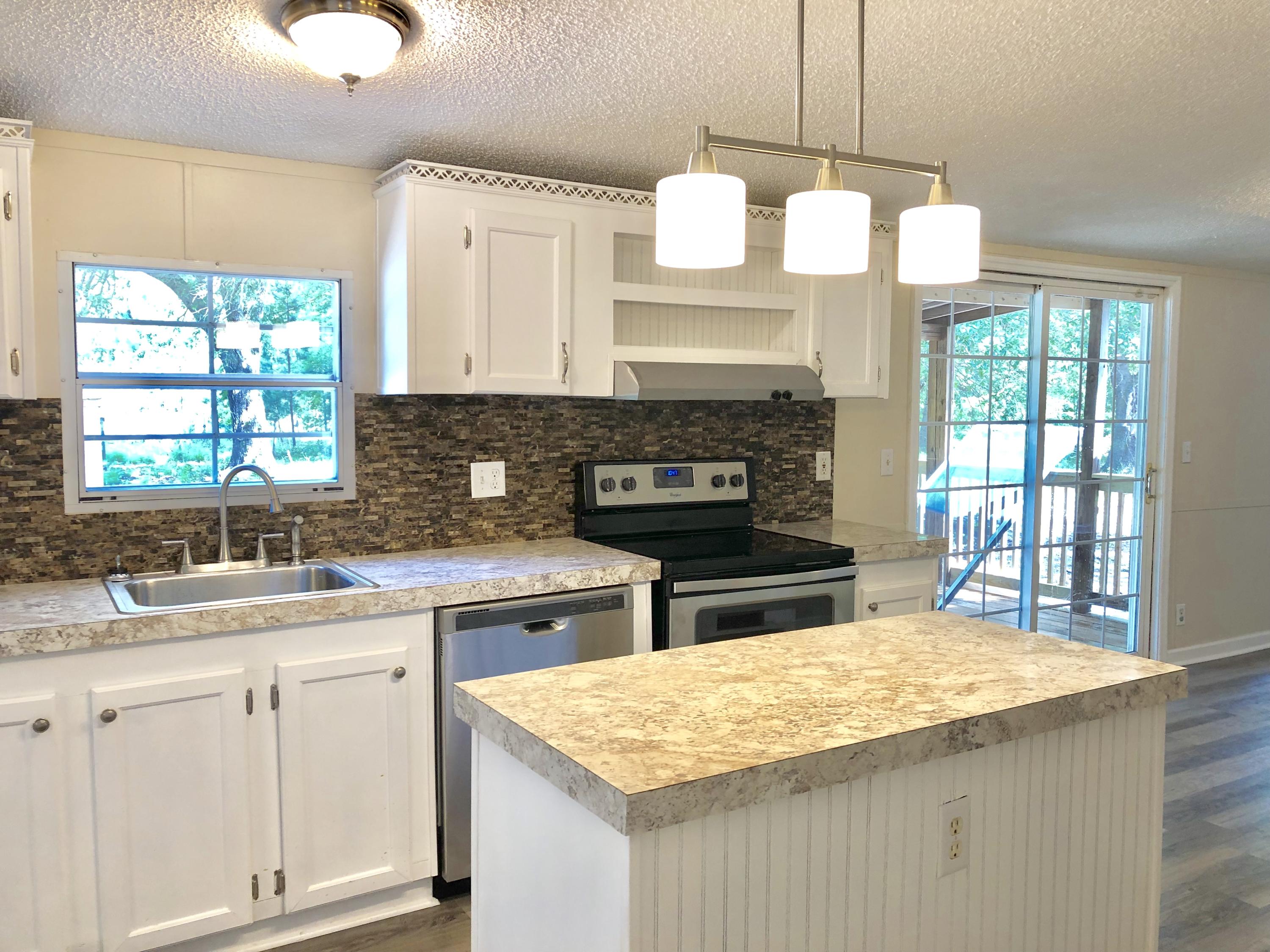 7725 Pleasant Grove Road Round O, SC 29474 - Photo 8 of 36 Kitchen5