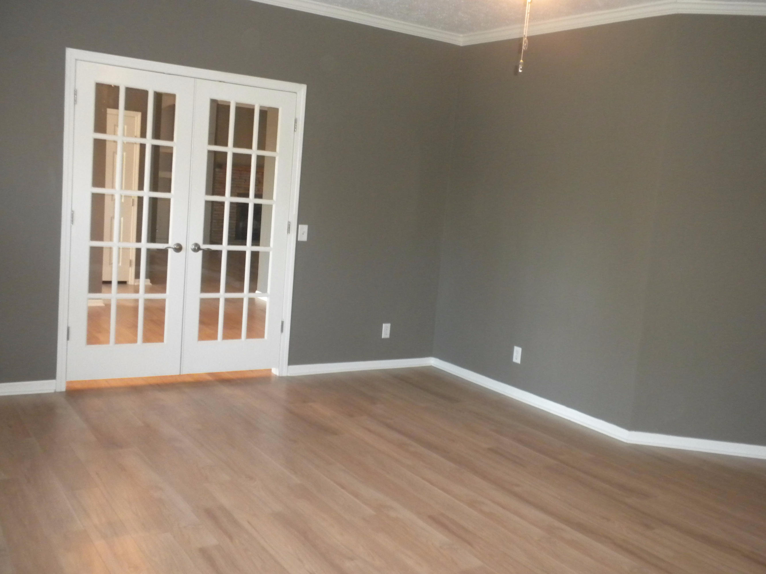434 Miller Road Clinton, TN 37716 - Photo 18 of 40 Doors to Bonus Room