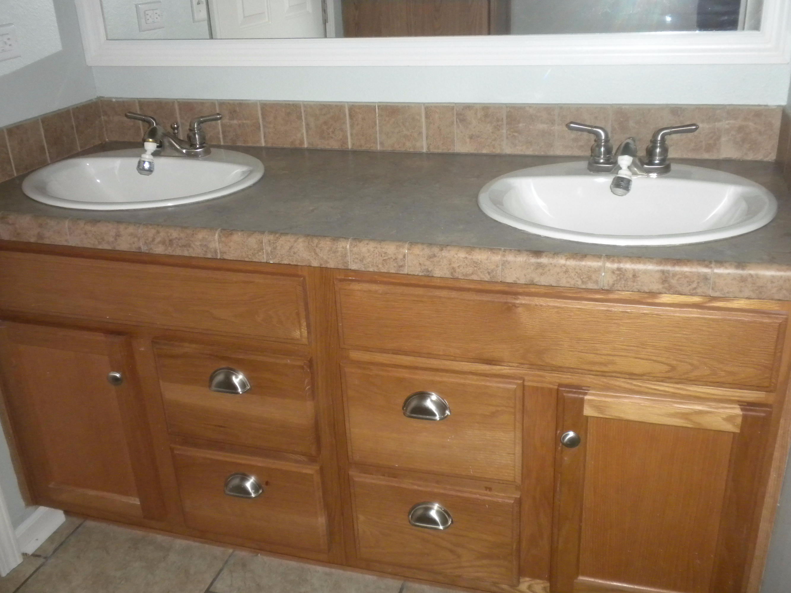 434 Miller Road Clinton, TN 37716 - Photo 19 of 40 Double sink Bathrooms