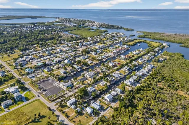 $265,500 | 6648 Rockaway Drive, Bokeelia, FL 33922