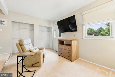 $399,000 | 7 Pin Oak Court, Blackwood, NJ 08012