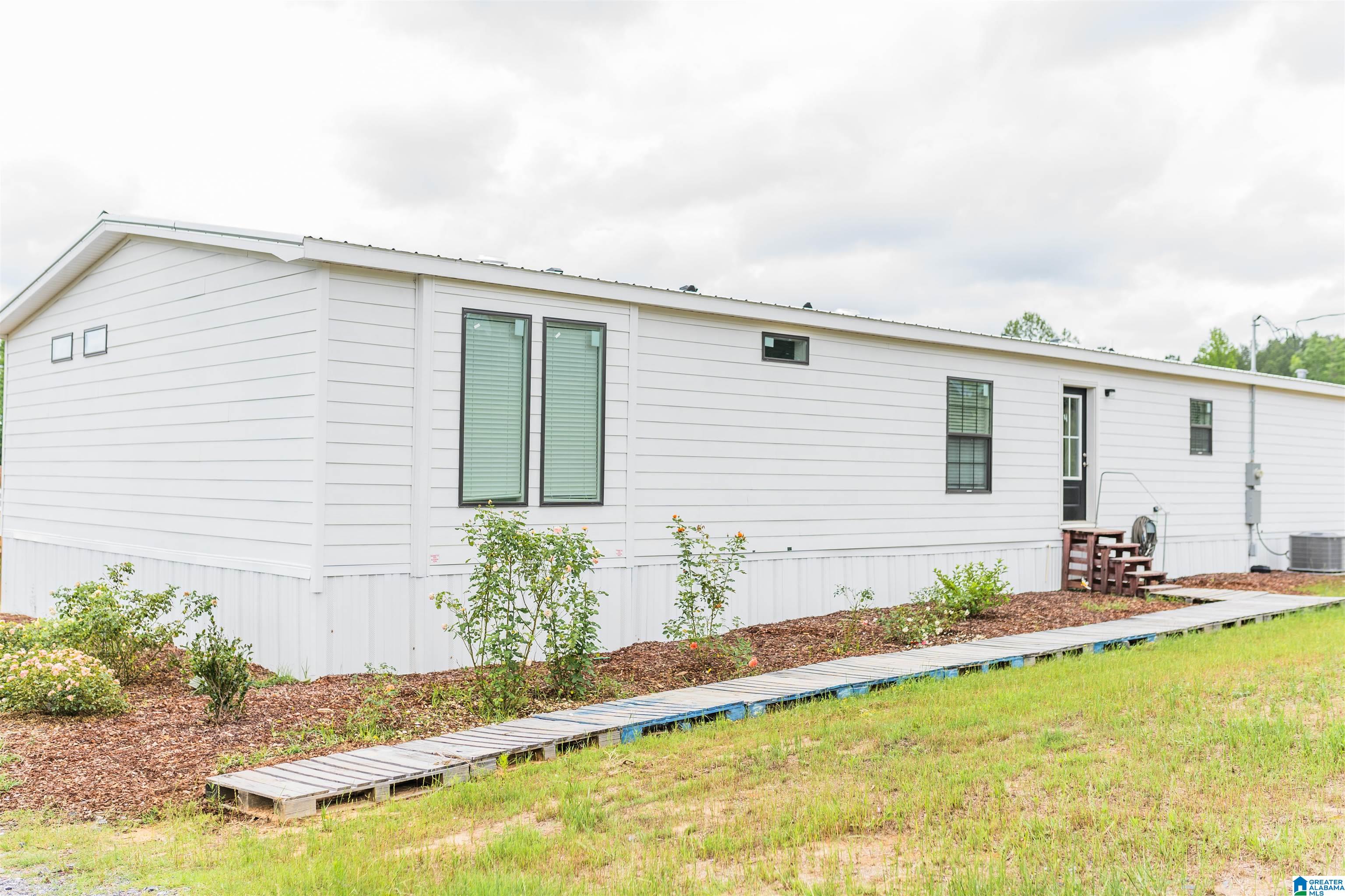 2445 Crystal Lake Road West Blocton, AL 35184 - Photo 38 of 46