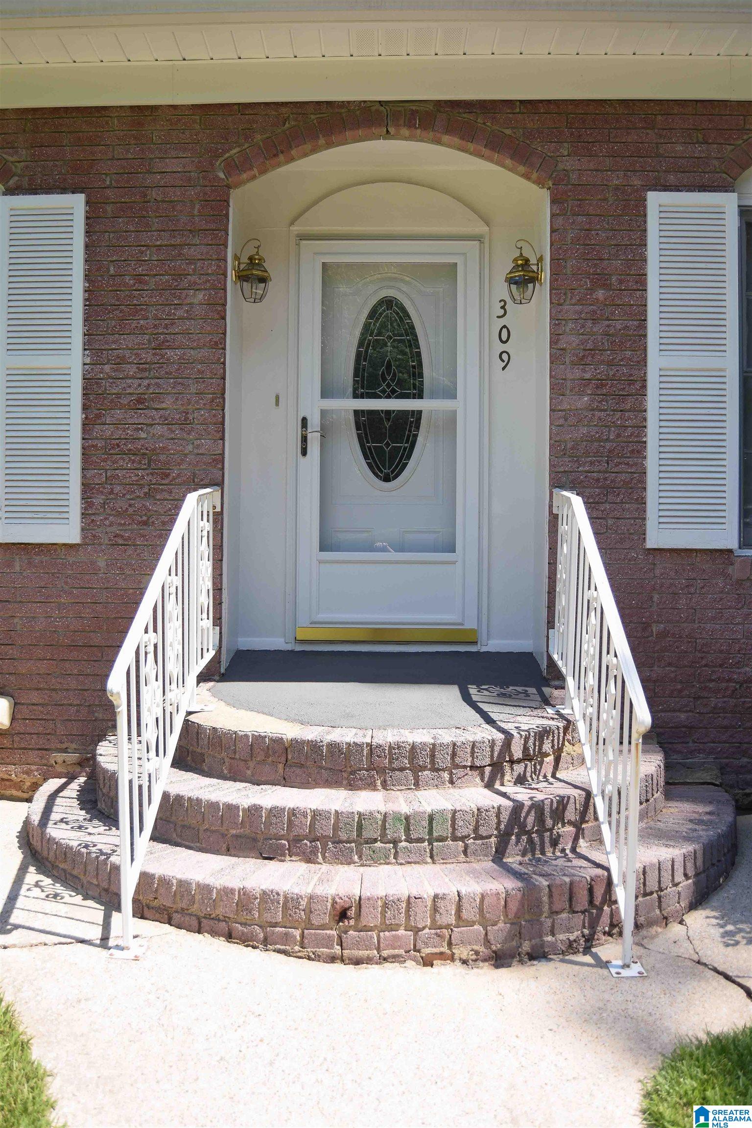 309 Valley Road Weaver, AL 36277 - Photo 4 of 62