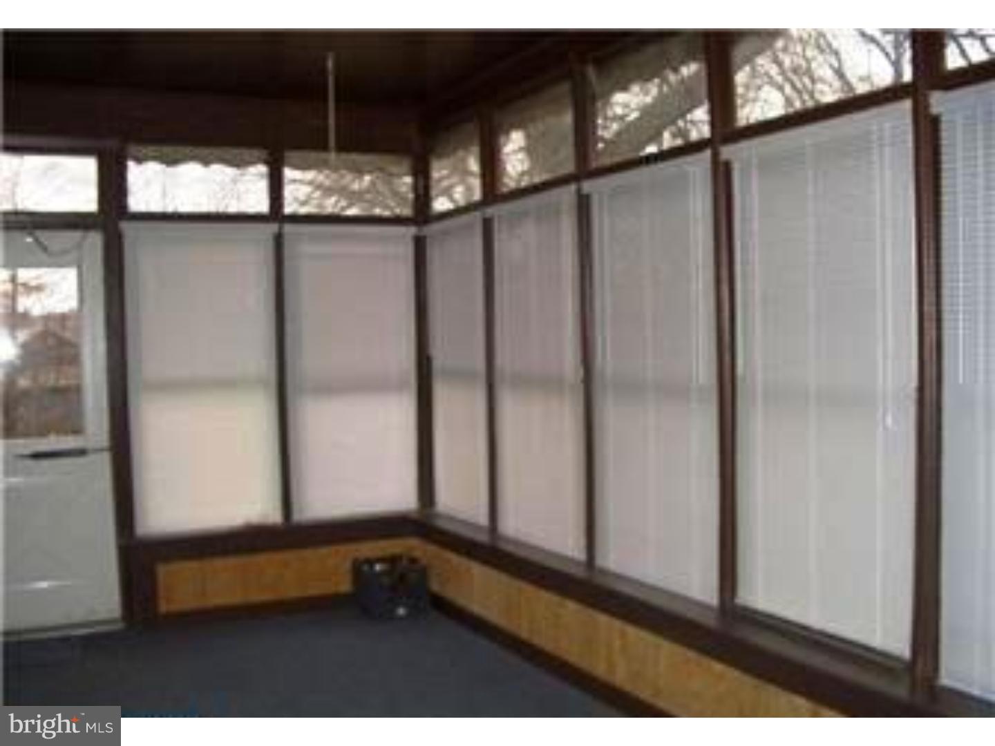 900 Forklanding Road Cinnaminson, NJ 08052 - Photo 3 of 7 Gallery Image 3