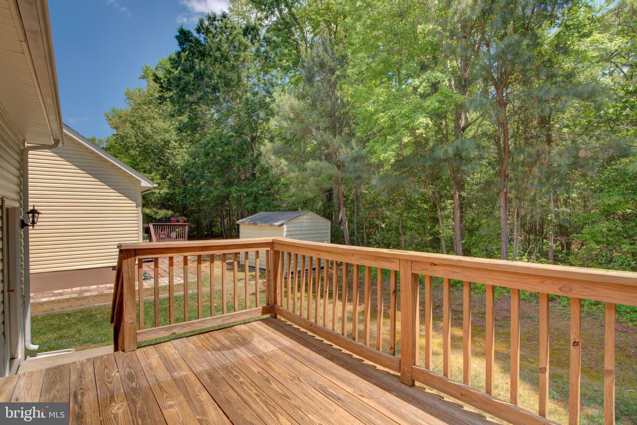 342 9th Street Colonial Beach, VA 22443 - Photo 6 of 36