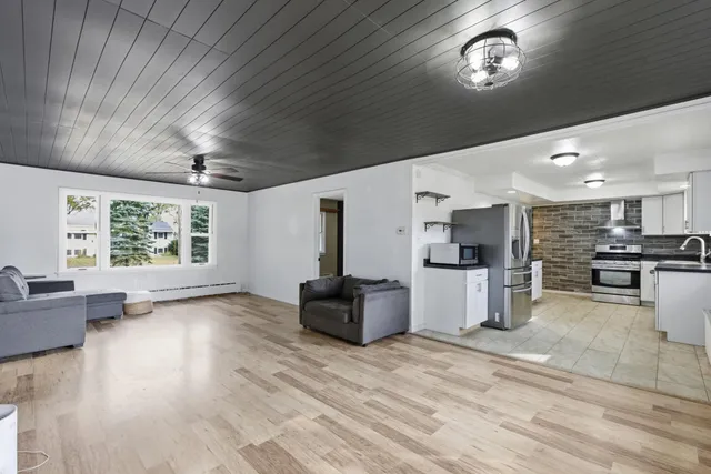 $294,900 | 112 Lincoln Avenue, Gaylord, MN 55334