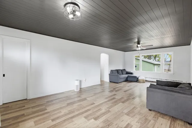 $294,900 | 112 Lincoln Avenue, Gaylord, MN 55334