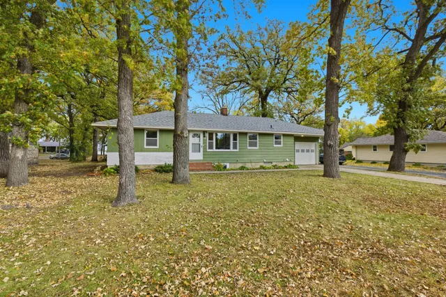 $294,900 | 112 Lincoln Avenue, Gaylord, MN 55334