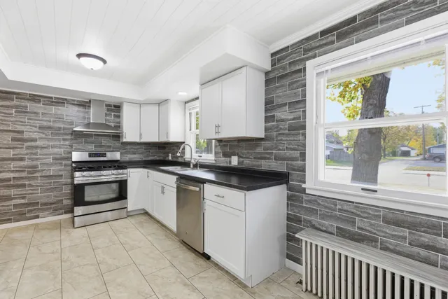 $294,900 | 112 Lincoln Avenue, Gaylord, MN 55334