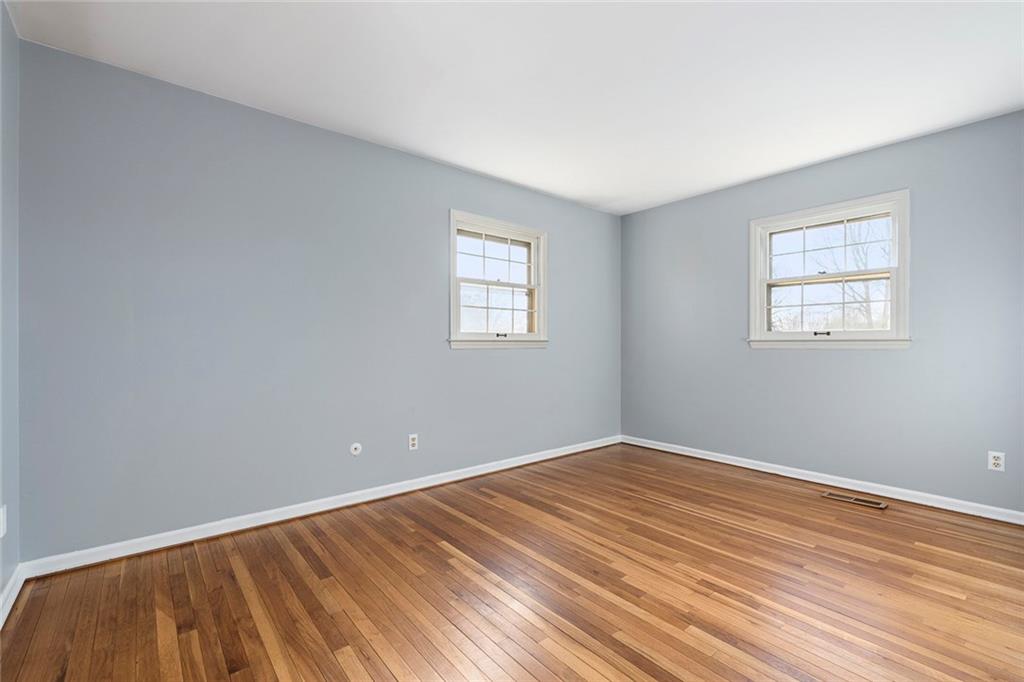 6459 Brokenhurst Road Indianapolis, IN 46220 - Photo 14 of 22 Gallery Image 14