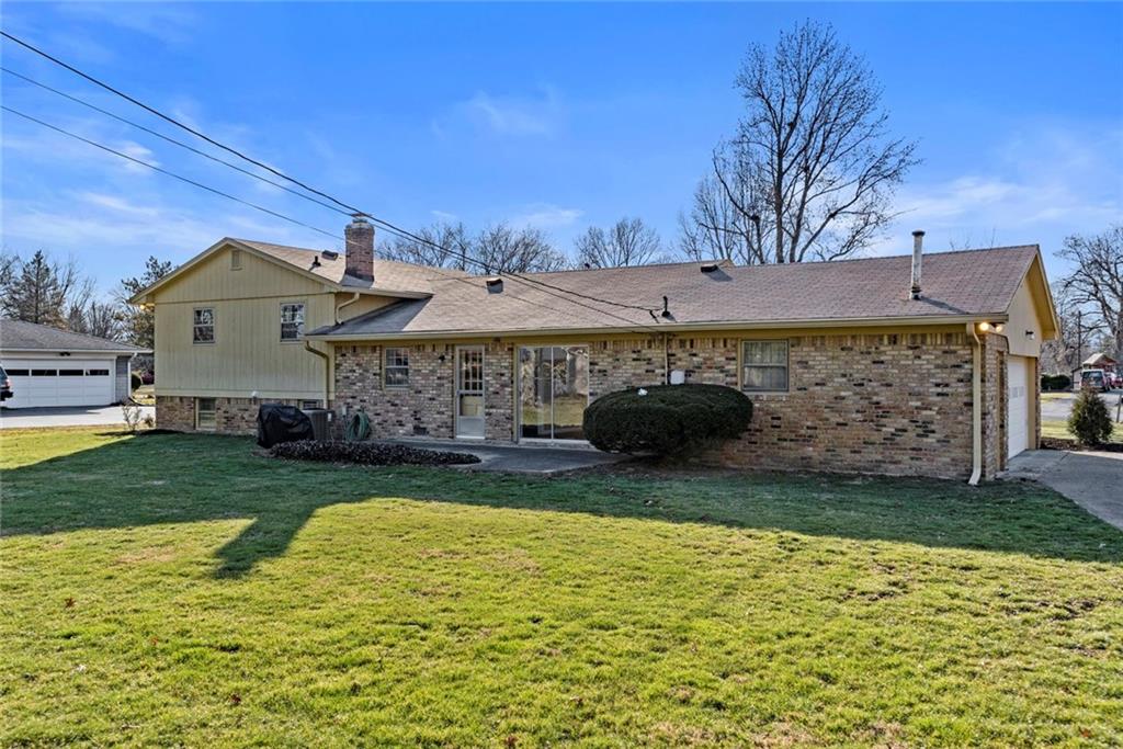 6459 Brokenhurst Road Indianapolis, IN 46220 - Photo 20 of 22 Gallery Image 20