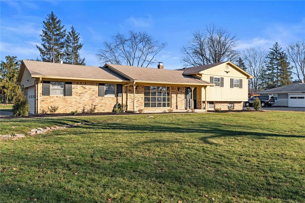 6459 Brokenhurst Road Indianapolis, IN 46220 - Photo 3 of 22 Gallery Image 3