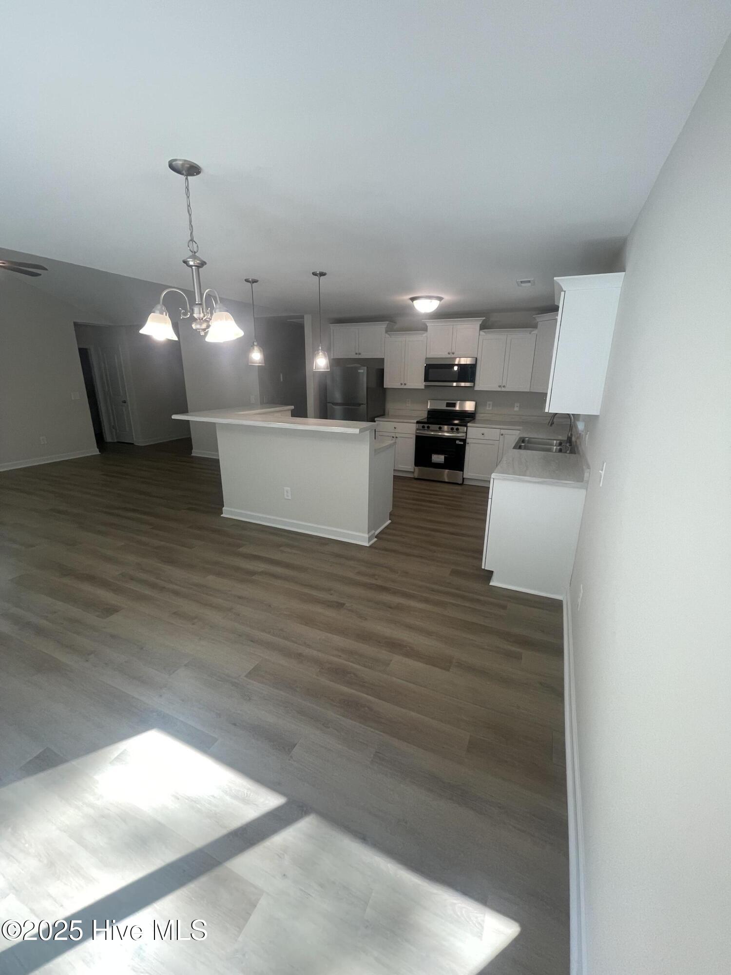 618 Walnut Drive Jacksonville, NC 28540 - Photo 18 of 23 IMG_3207