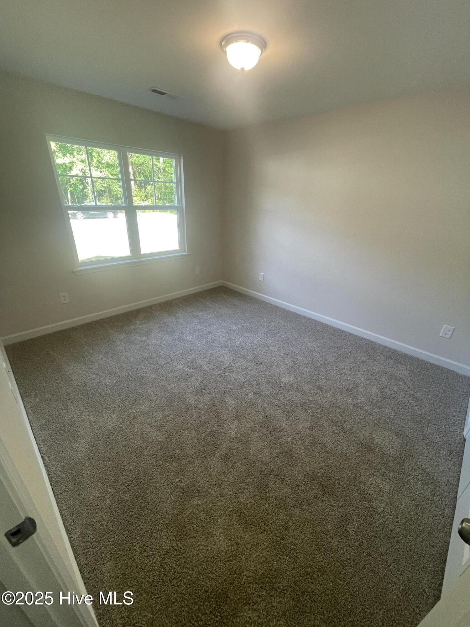 618 Walnut Drive Jacksonville, NC 28540 - Photo 2 of 23 IMG_3191