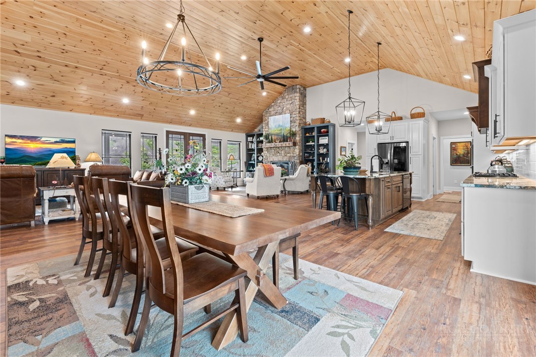 8406 Three Top Road Todd, NC 28684 - Photo 12 of 46