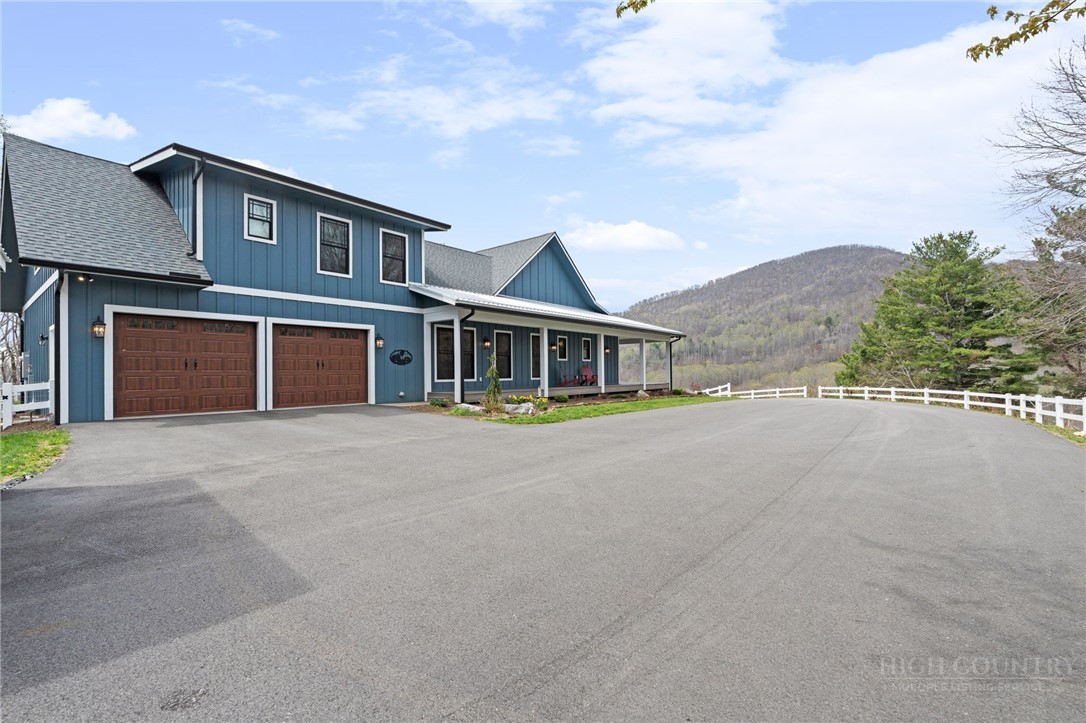 8406 Three Top Road Todd, NC 28684 - Photo 2 of 46