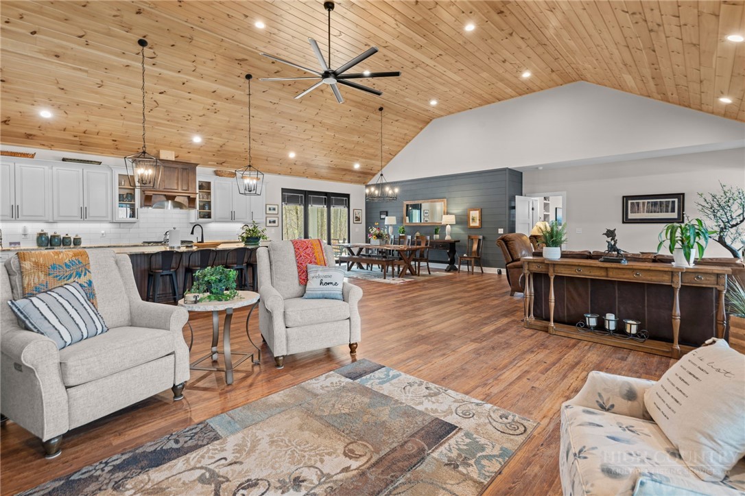 8406 Three Top Road Todd, NC 28684 - Photo 10 of 46