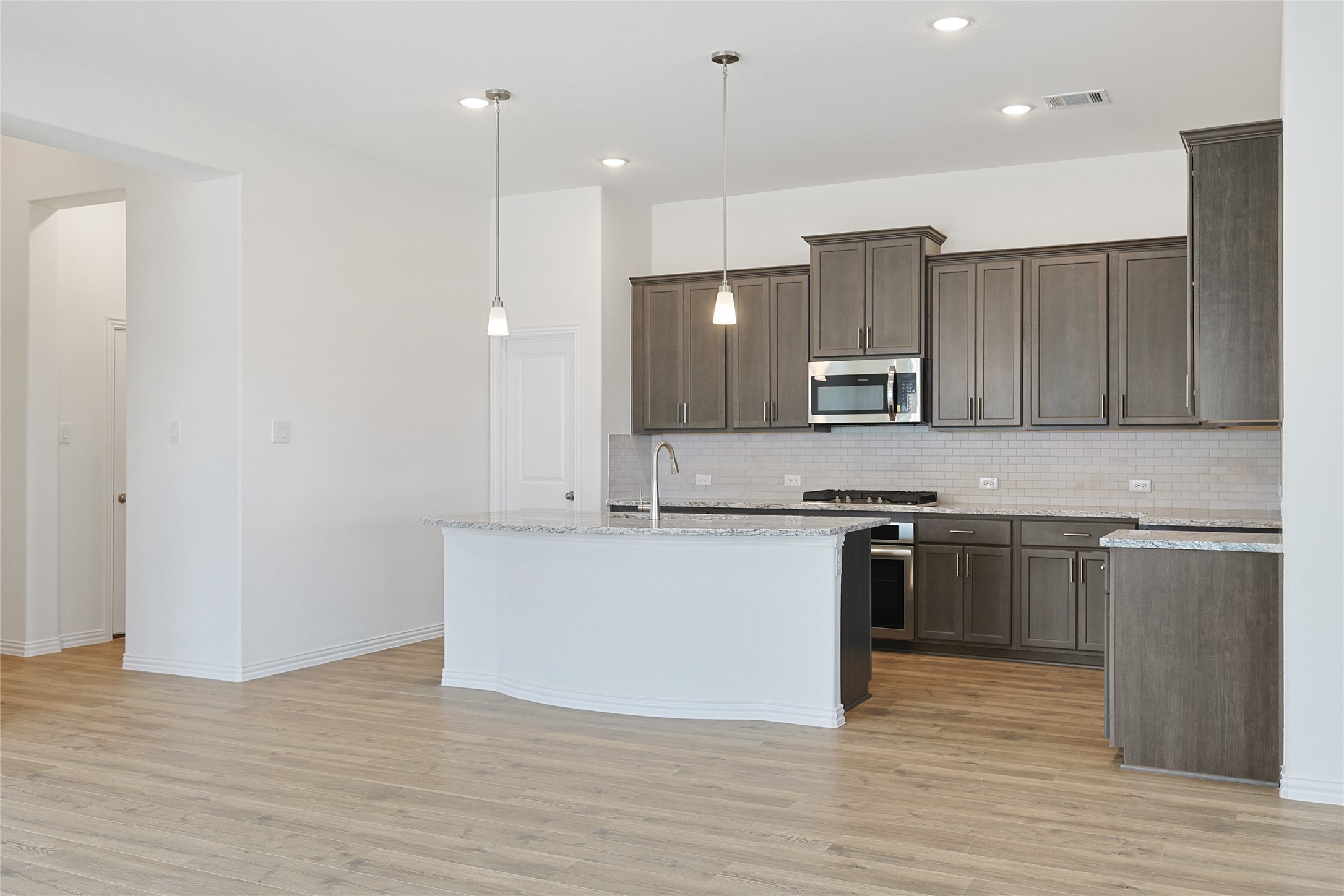 834 Sweet Willow Lane Rosharon, TX 77583 - Photo 2 of 11 Representative photo, not pictures of actual home.
