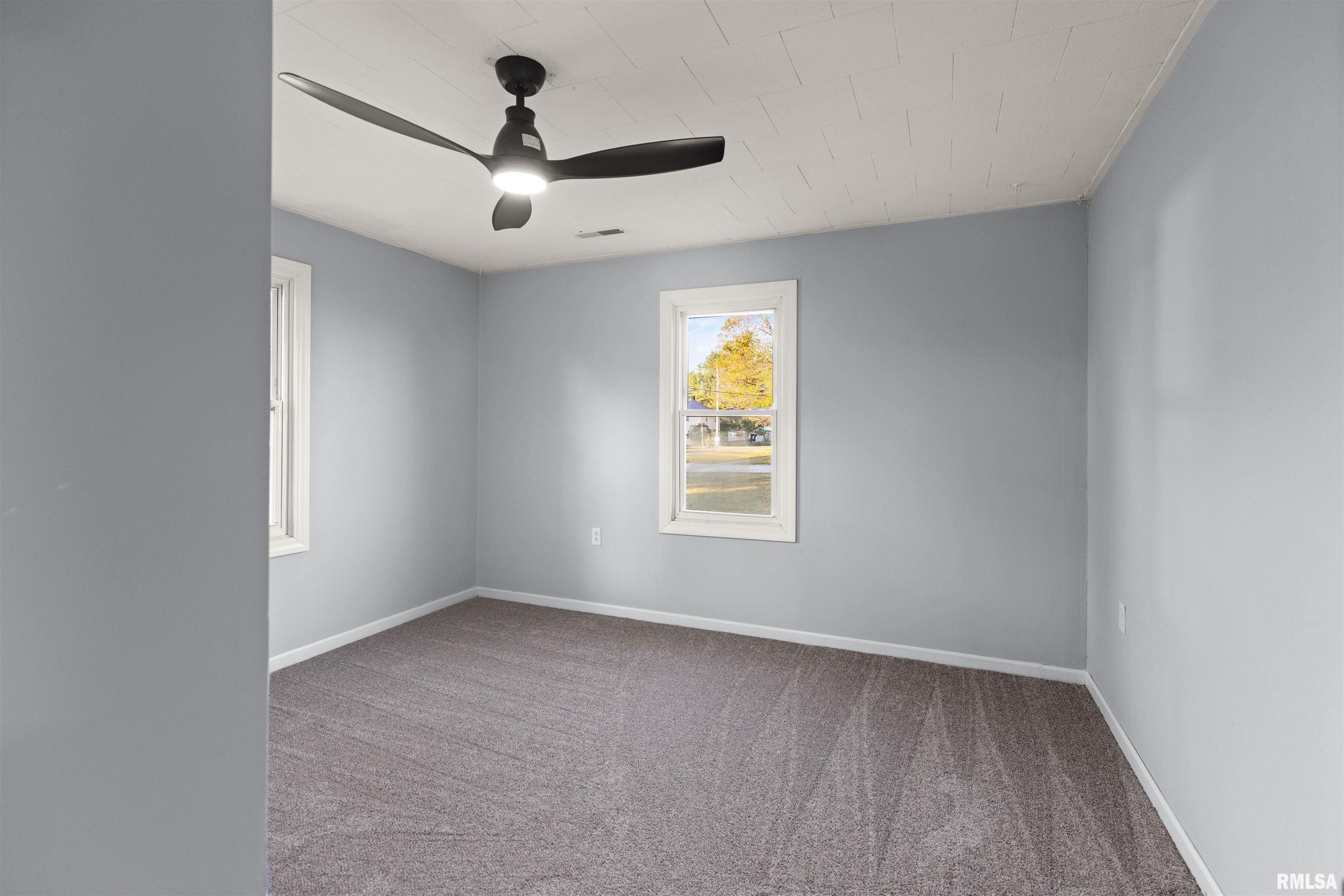 304 West Prairie Street Camp Point, IL 62320 - Photo 8 of 17 Gallery Image 8