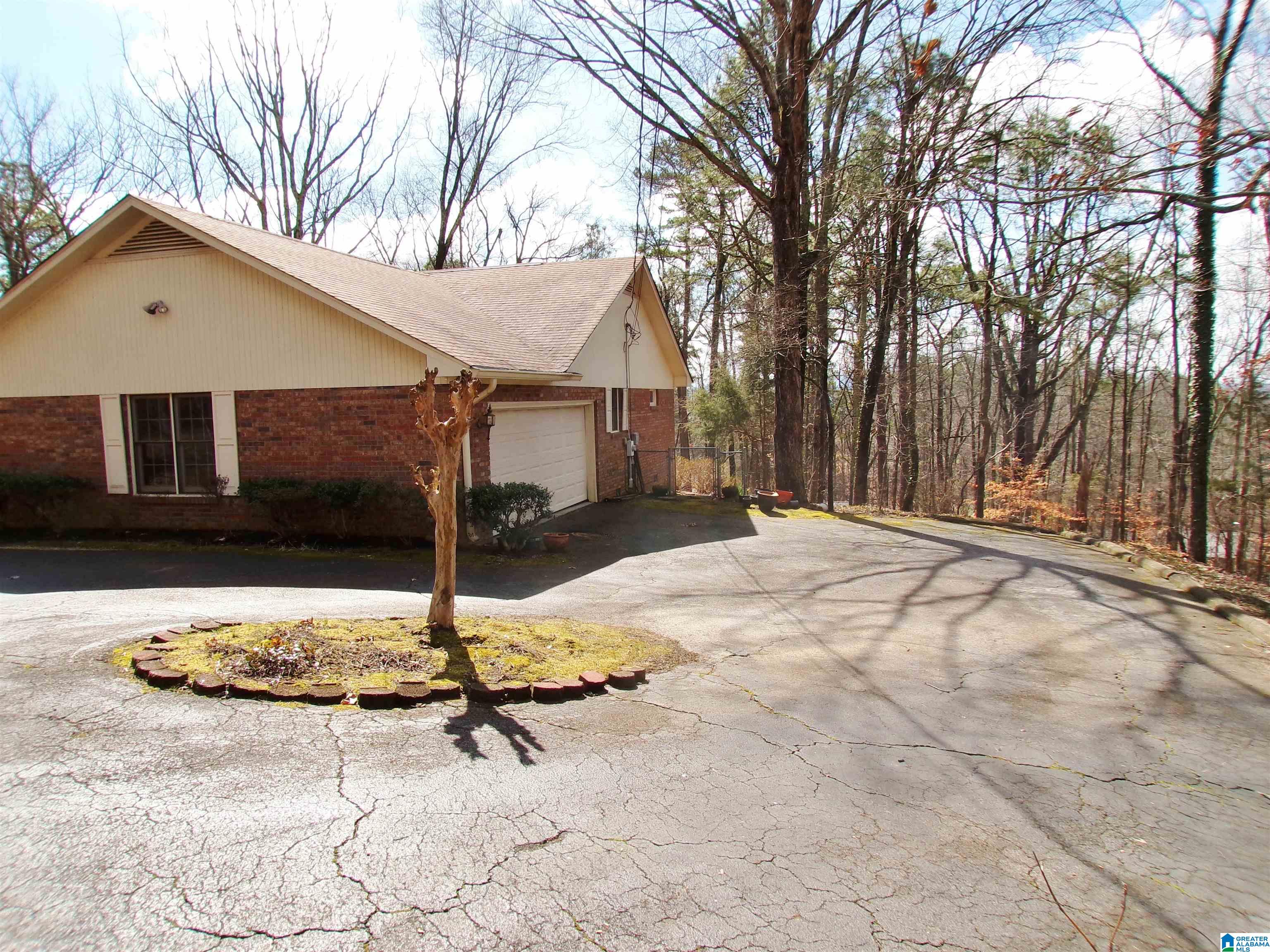 410 Stone Ridge Road Anniston, AL 36207 - Photo 5 of 74