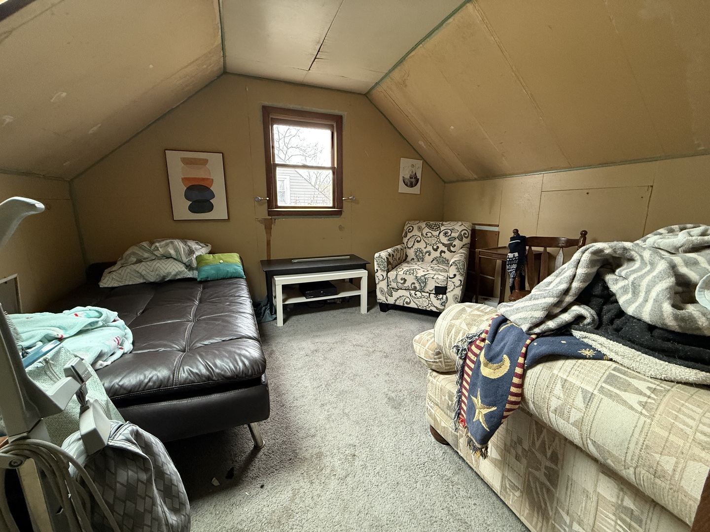 54 Apache Street Park Forest, IL 60466 - Photo 13 of 21 a bedroom with furniture and a couch
