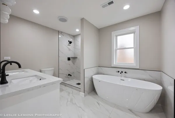 $719,900 | 1247 Scoville Avenue, Berwyn, IL 60402