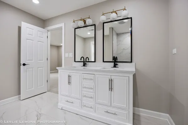 $719,900 | 1247 Scoville Avenue, Berwyn, IL 60402