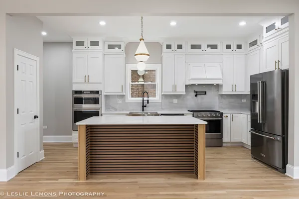 $719,900 | 1247 Scoville Avenue, Berwyn, IL 60402