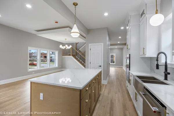 $719,900 | 1247 Scoville Avenue, Berwyn, IL 60402