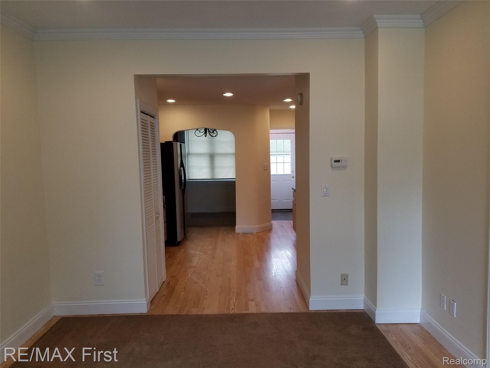 2239 Ridgemont Road Grosse Pointe, MI 48236 - Photo 19 of 19 20210422_111810.jpg