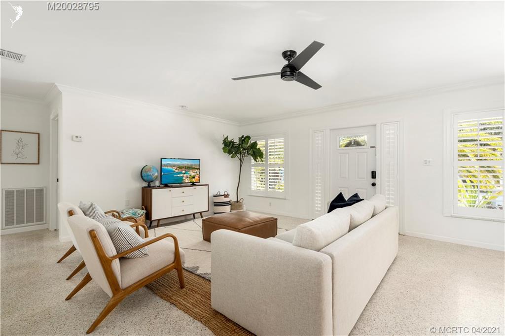 2009 Northwest Azalea Street Stuart, FL 34994 - Photo 7 of 31 Gallery Image 7