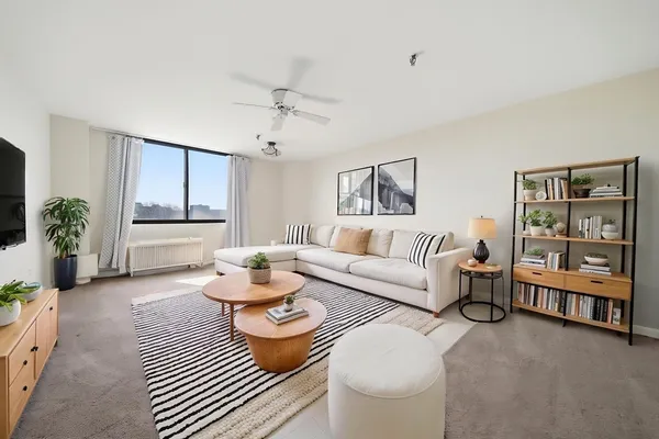 $388,888 | 77 Adams Street, Unit 611, Quincy, MA 02169