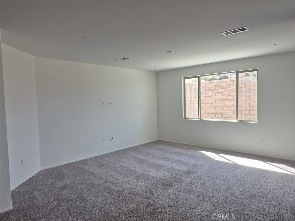 27191 Denali Peak Road Menifee, CA 92586 - Photo 7 of 19