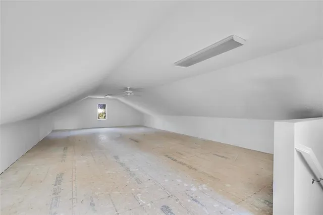 a picture of a wall with a white wall