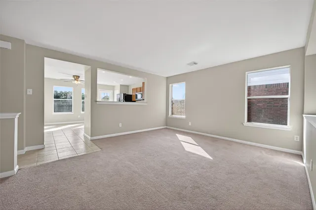 $2,100 | 1319 Emilee Court, Rosenberg, TX 77471