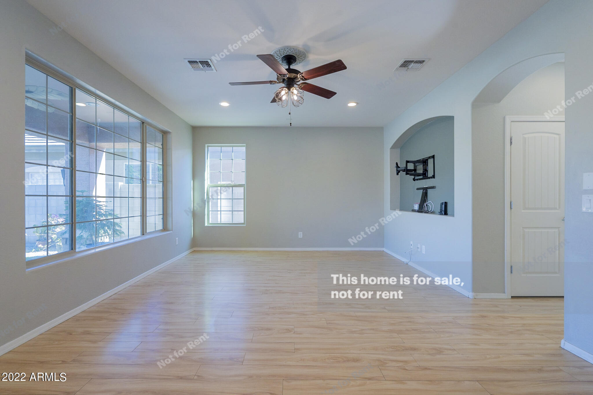 2990 East Ridgewood Lane Gilbert, AZ 85298 - Photo 3 of 26 listing_2