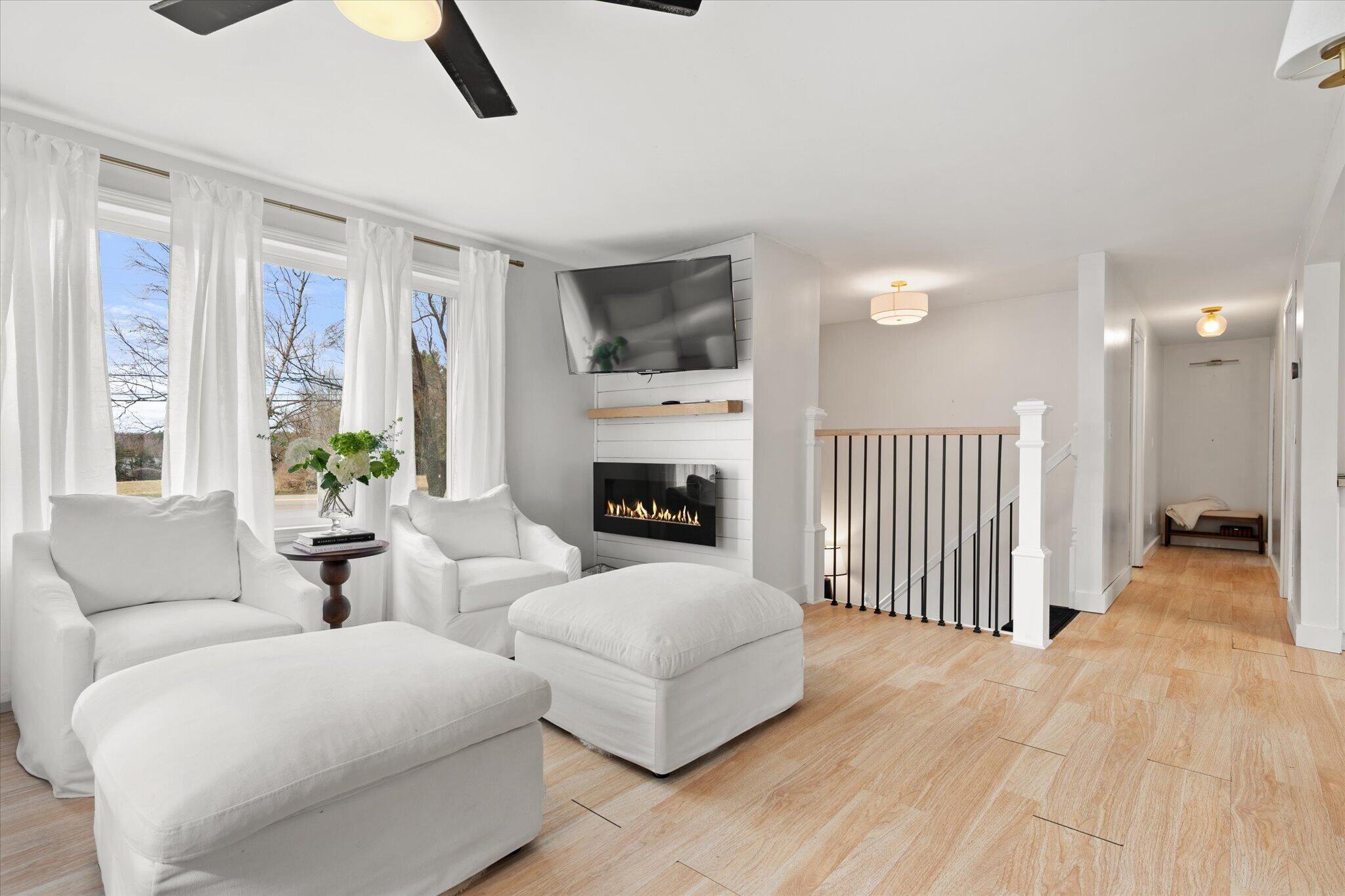 217 Williams Road Newport, ME 04953 - Photo 18 of 46 18-Living Room