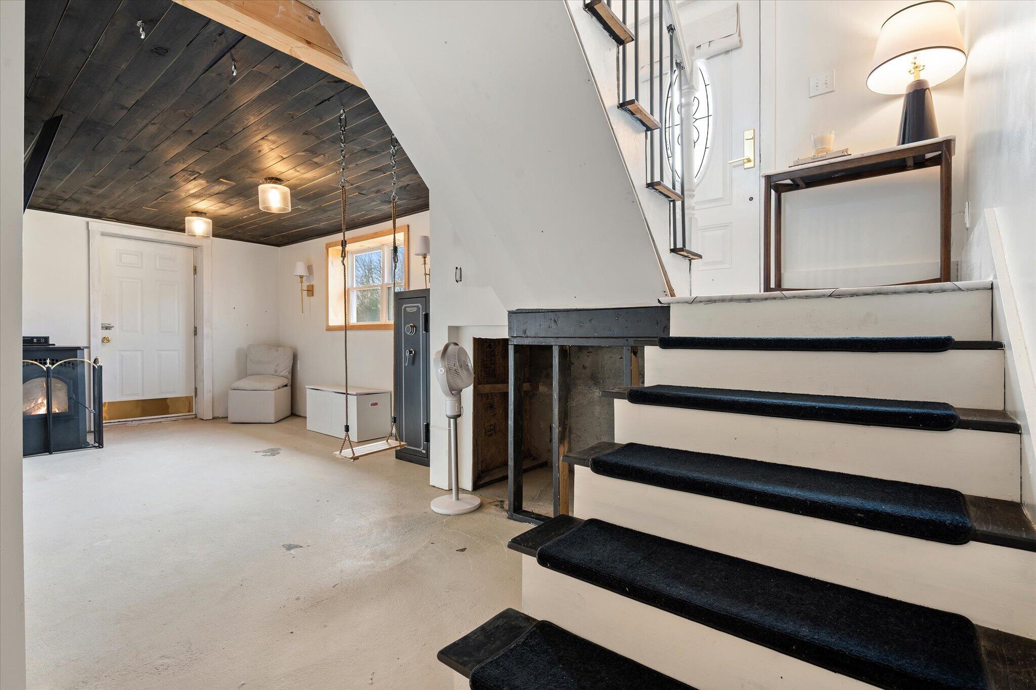 217 Williams Road Newport, ME 04953 - Photo 28 of 46 28-Lower Level