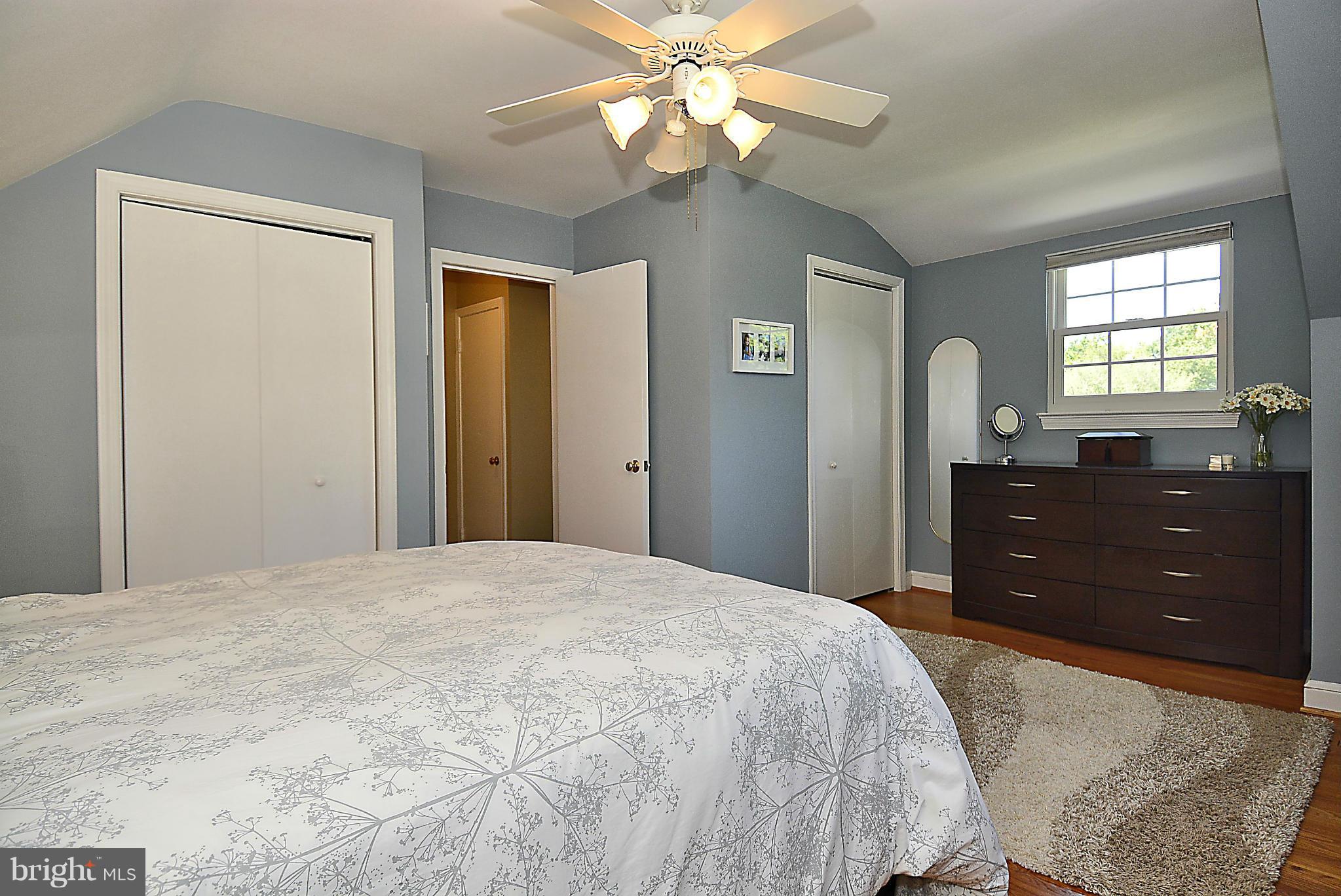 4712 Edgefield Road Bethesda, MD 20814 - Photo 18 of 26 Bedroom (Master) - Upper Level
