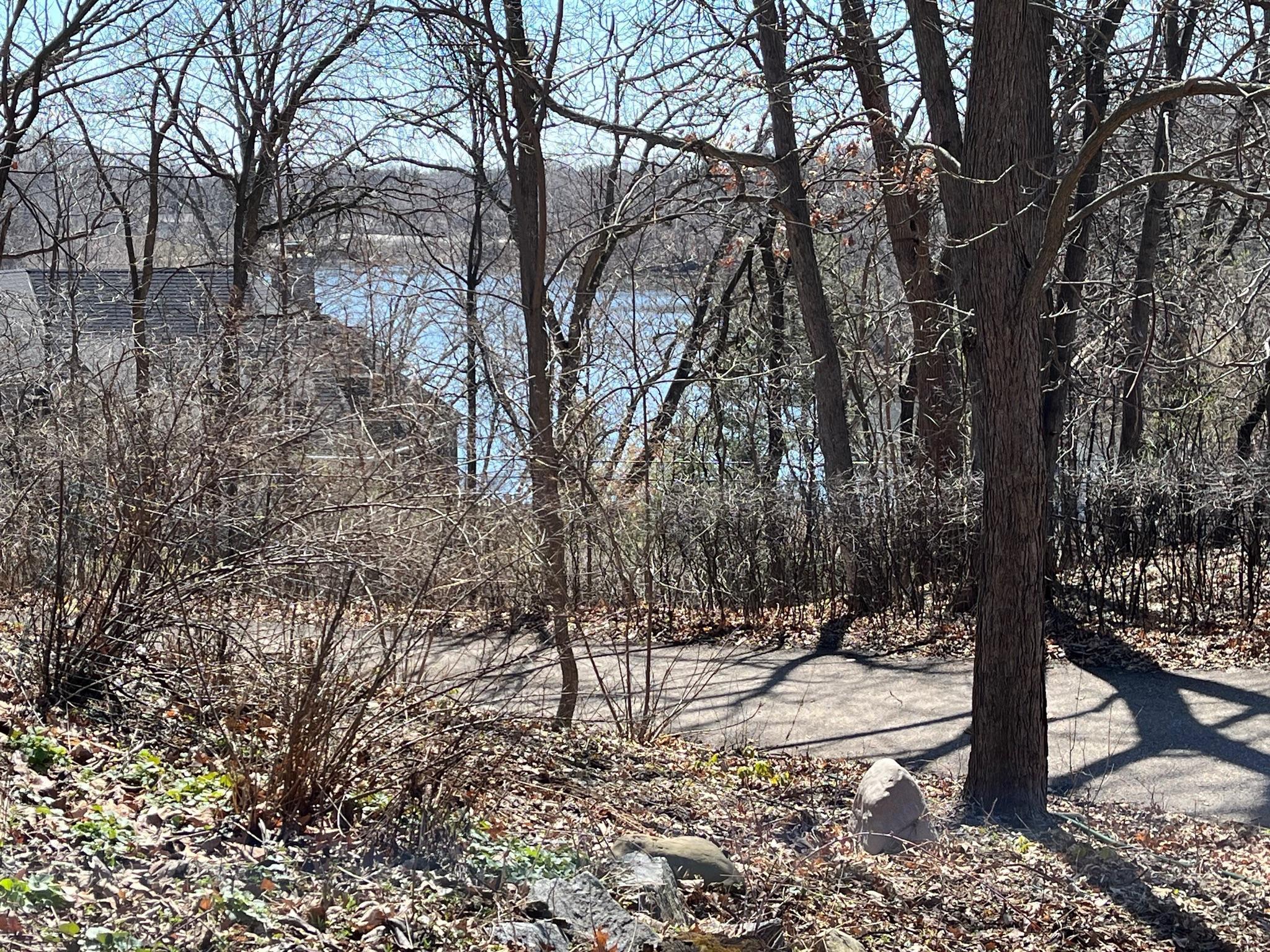 5338 Highland Road Minnetonka, MN 55345 - Photo 5 of 23