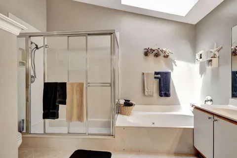 $1,364,000 | 16550 Riverwind Drive, Jupiter, FL 33477