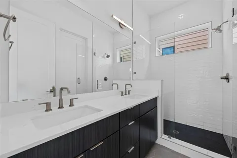 $549,000 | 6821 Wolfcreek Pass, Unit 2, Austin, TX 78749