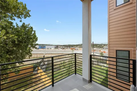 $549,000 | 6821 Wolfcreek Pass, Unit 2, Austin, TX 78749