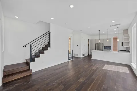 $549,000 | 6821 Wolfcreek Pass, Unit 2, Austin, TX 78749