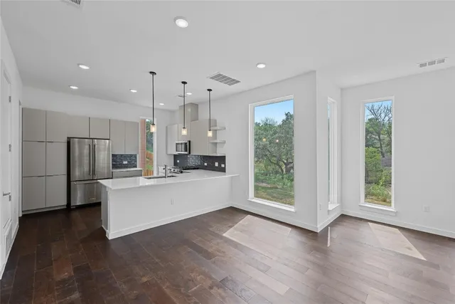 $549,000 | 6821 Wolfcreek Pass, Unit 2, Austin, TX 78749